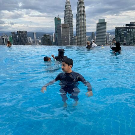 Platinum 2 Klcc By Infinity Pool Apartment Kuala Lumpur Bagian luar foto