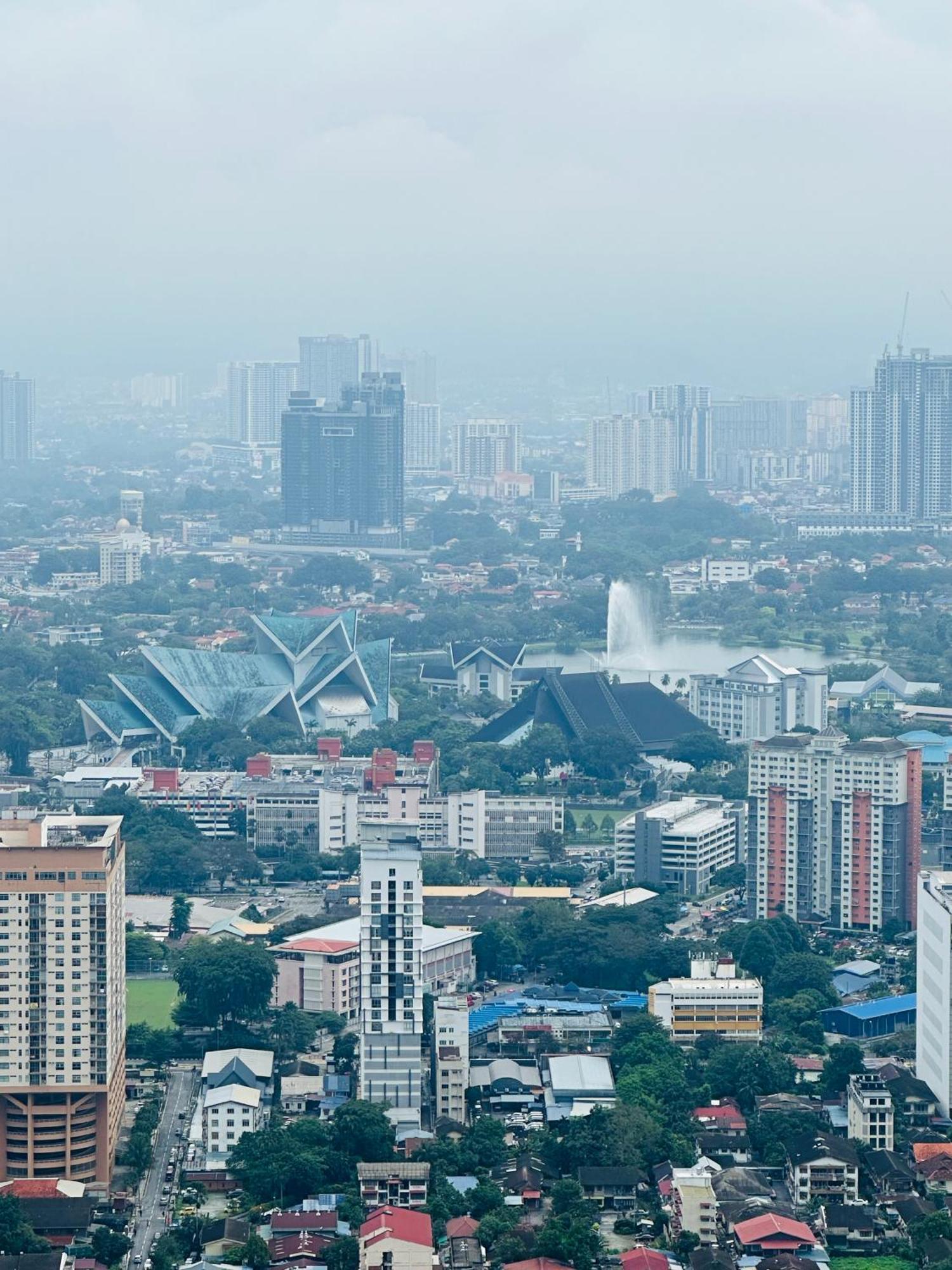 Platinum 2 Klcc By Infinity Pool Apartment Kuala Lumpur Bagian luar foto